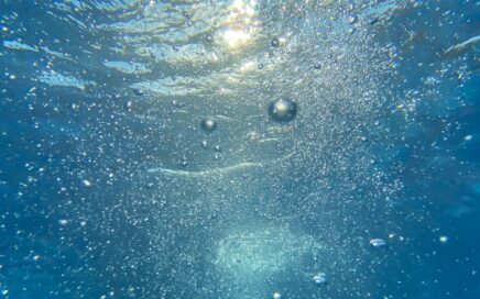 water bubbles in blue water